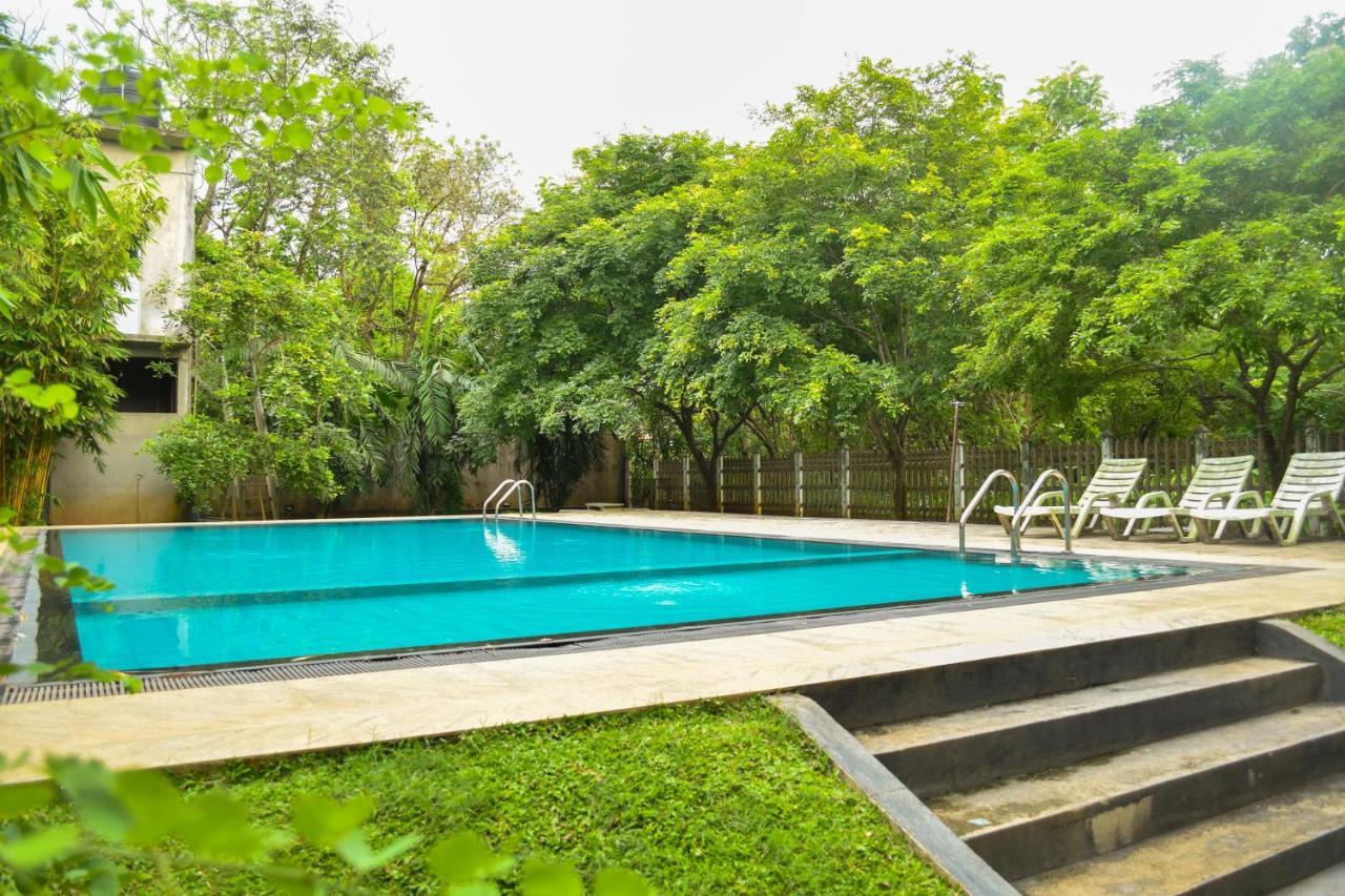 Pivisuma Lodge Dambulla Exterior foto